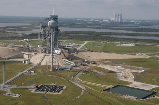 NASA image: KSC-05pd2405