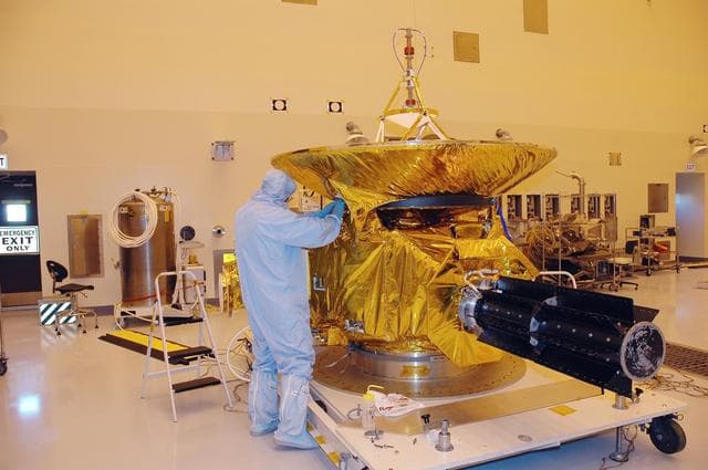 NASA image: KSC-05pd2408
