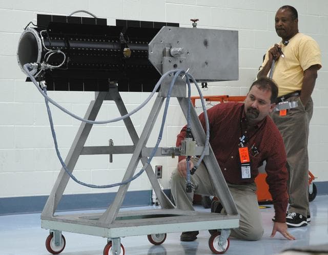 NASA image: KSC-05pd2433