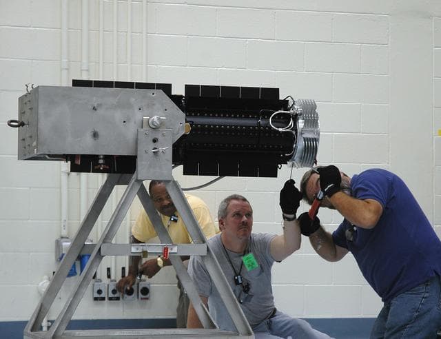 NASA image: KSC-05pd2434