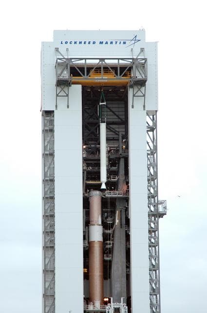 NASA image: KSC-05pd2447
