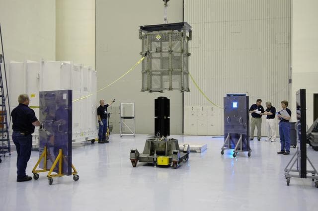 NASA image: KSC-05pd2455