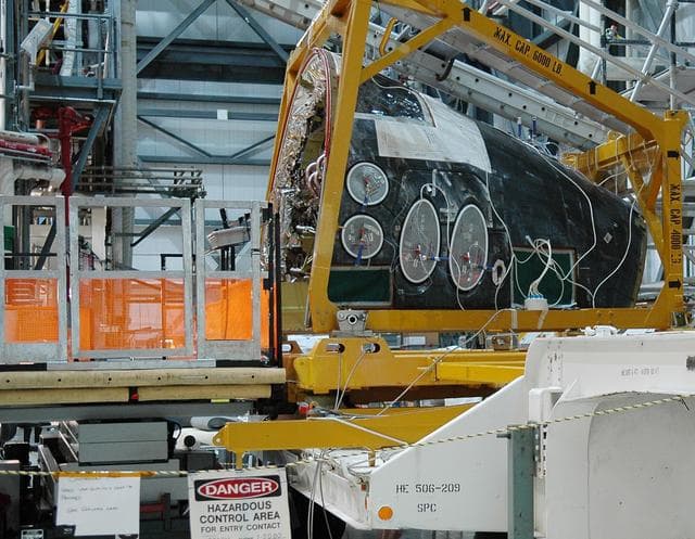 NASA image: KSC-05pd2538