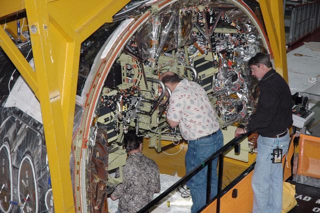 NASA image: KSC-05pd2545