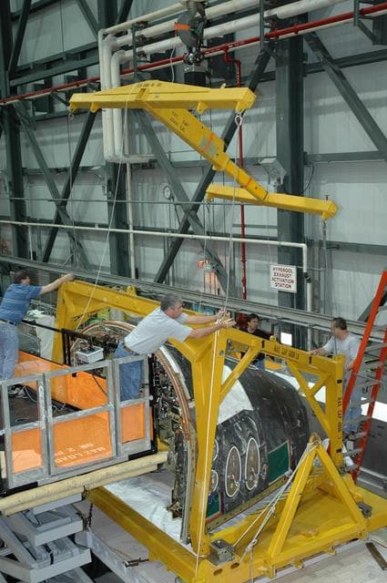NASA image: KSC-05pd2568