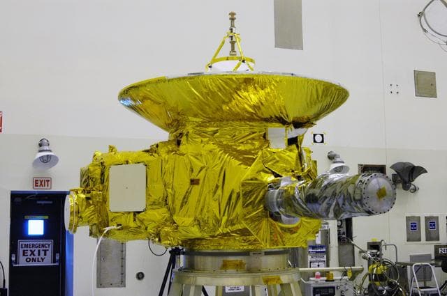 NASA image: KSC-05pd2575