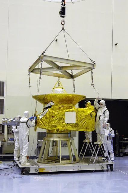 NASA image: KSC-05pd2576