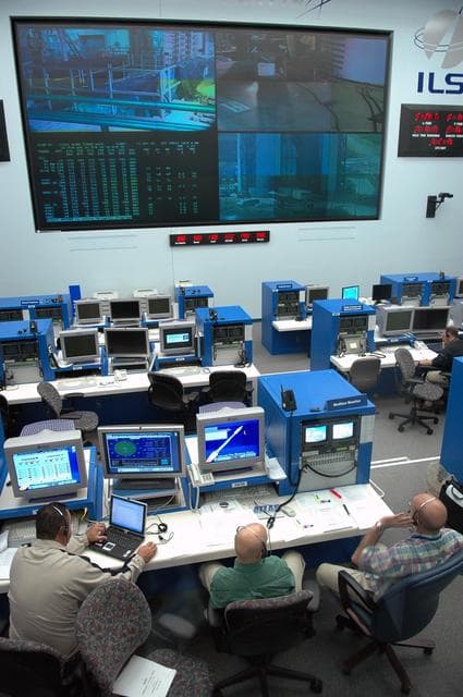 NASA image: KSC-05pd2615