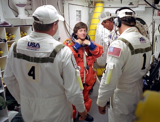 NASA image: KSC-05pp1798