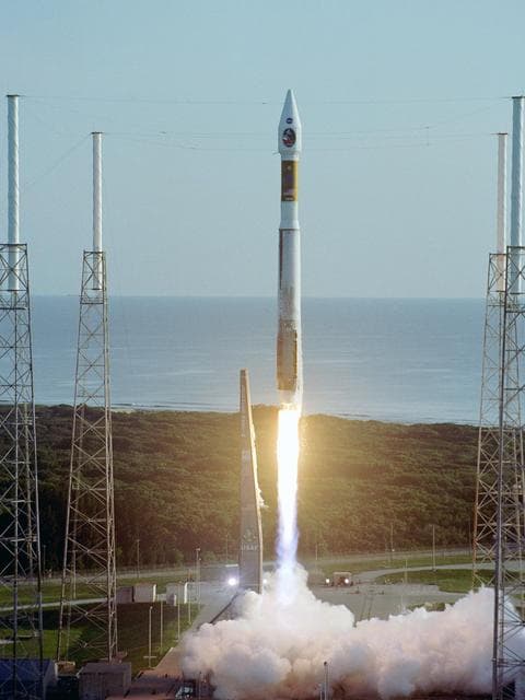 NASA image: KSC-05pp1877