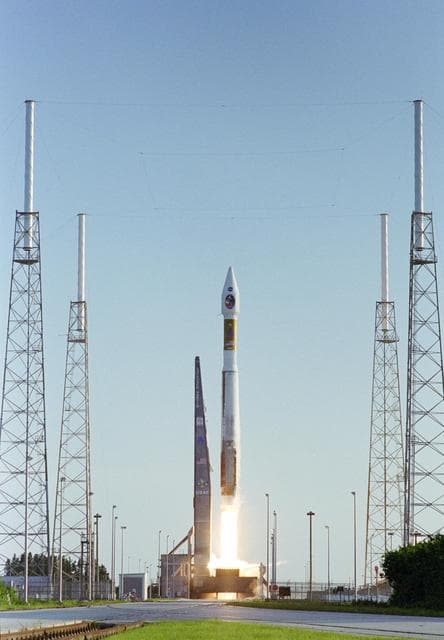 NASA image: KSC-05pp1881