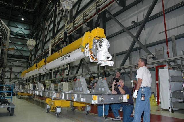 NASA image: KSC-06pd0010