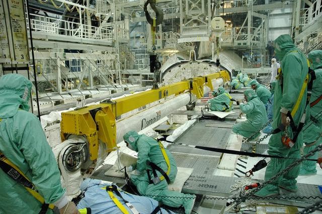 NASA image: KSC-06pd0014