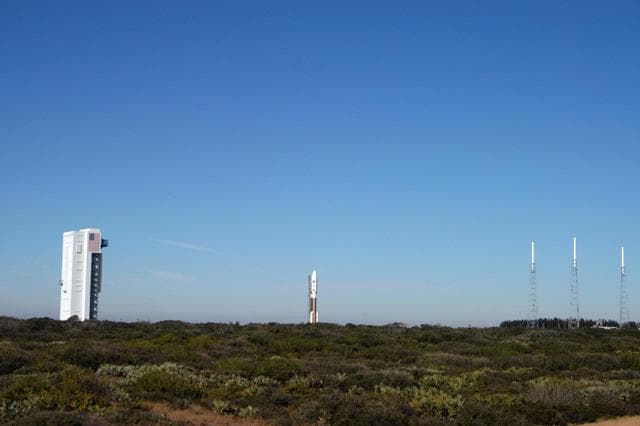 NASA image: KSC-06pd0074