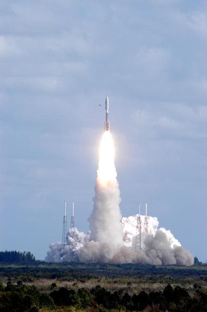 NASA image: KSC-06pd0088