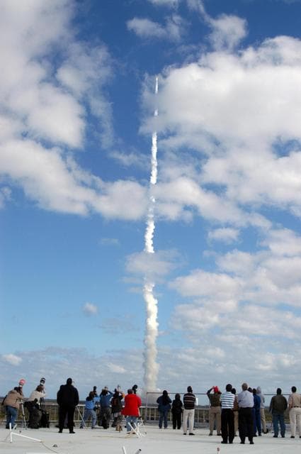 NASA image: KSC-06pd0089