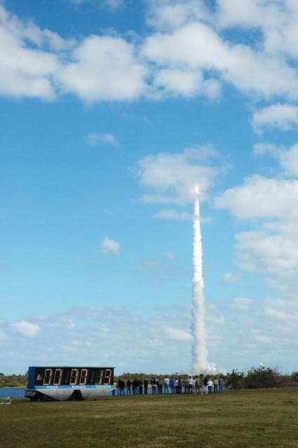 NASA image: KSC-06pd0091