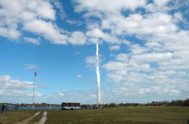 NASA image: KSC-06pd0092