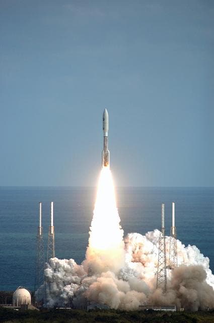 NASA image: KSC-06pd0095