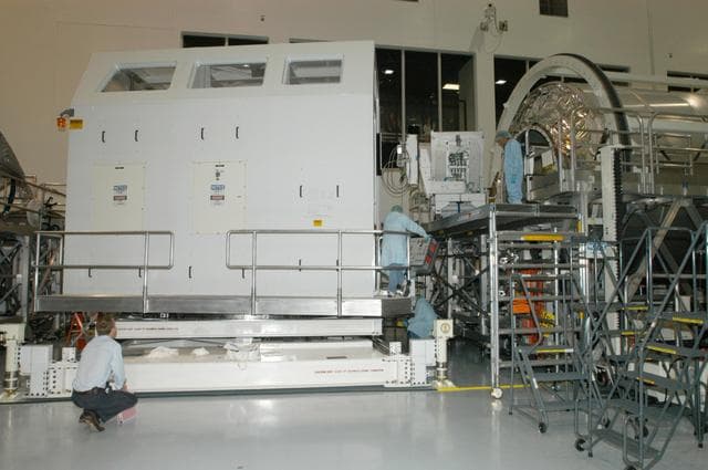 NASA image: KSC-06pd0127