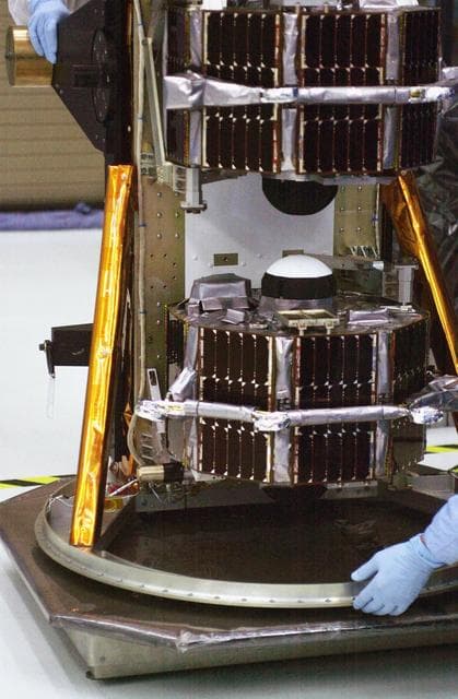 NASA image: KSC-06pd0178