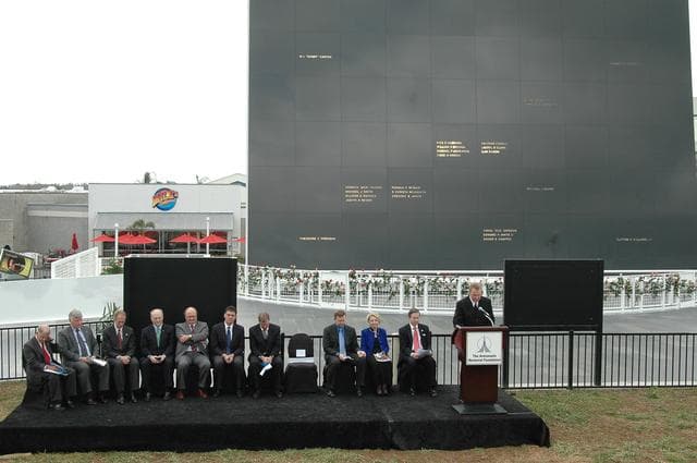 NASA image: KSC-06pd0189