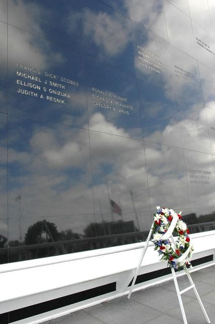 NASA image: KSC-06pd0191