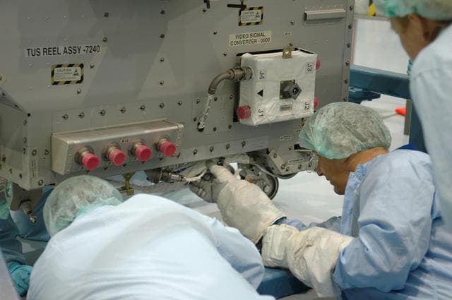 NASA image: KSC-06pd0267