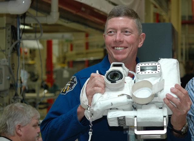 NASA image: KSC-06pd0291