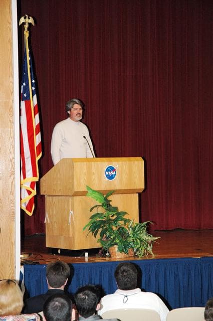 NASA image: KSC-06pd0297