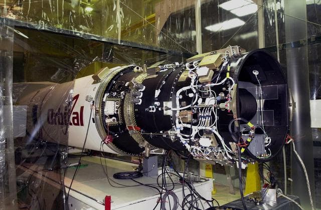 NASA image: KSC-06pd0337