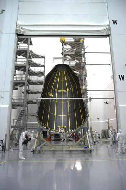 NASA image: KSC-06pd0370