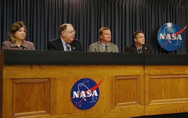 NASA image: KSC-06pd0376