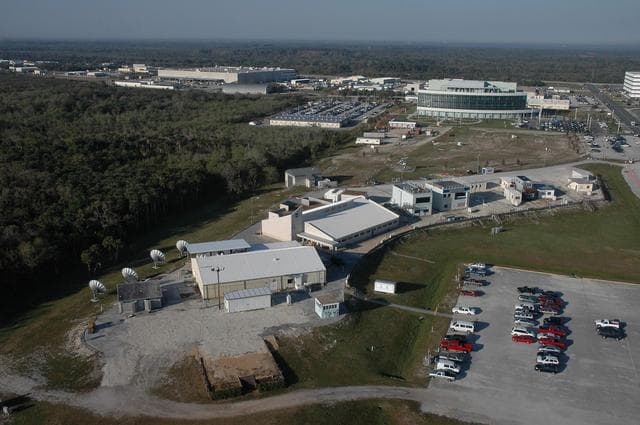 NASA image: KSC-06pd0394