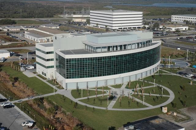 NASA image: KSC-06pd0396