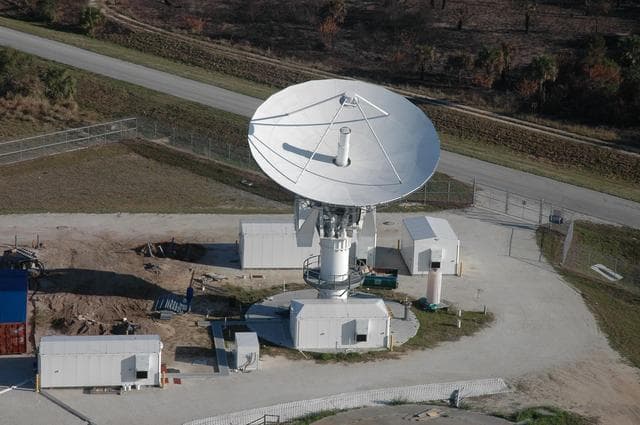 NASA image: KSC-06pd0398