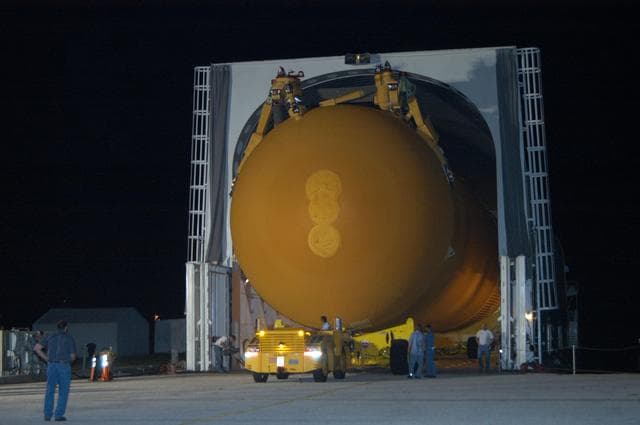 NASA image: KSC-06pd0409