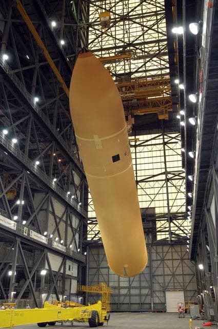 NASA image: KSC-06pd0421