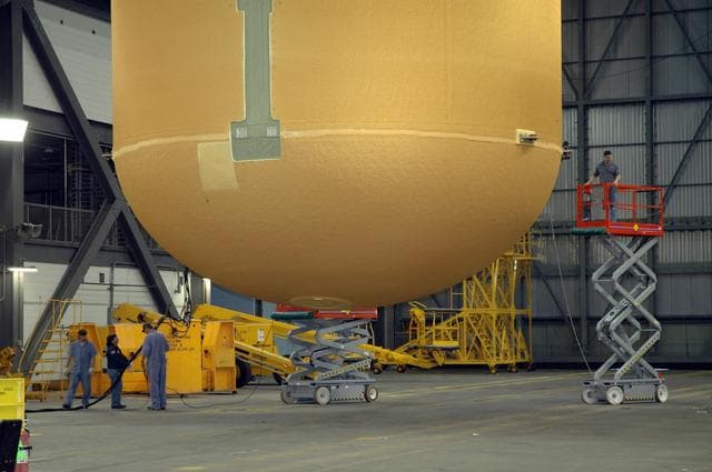 NASA image: KSC-06pd0423