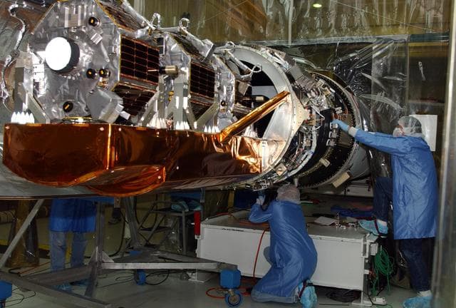 NASA image: KSC-06pd0437