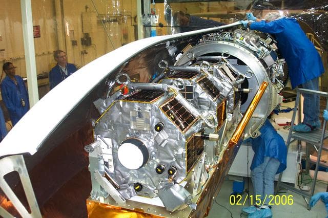 NASA image: KSC-06pd0446