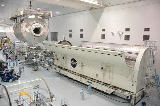 NASA image: KSC-06pd0524