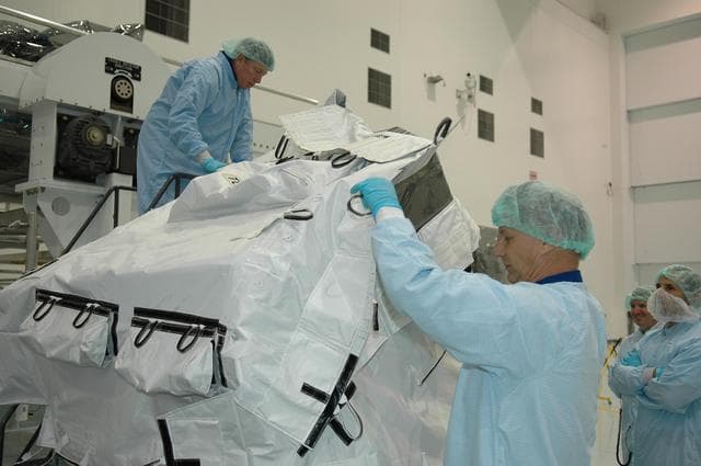 NASA image: KSC-06pd0540