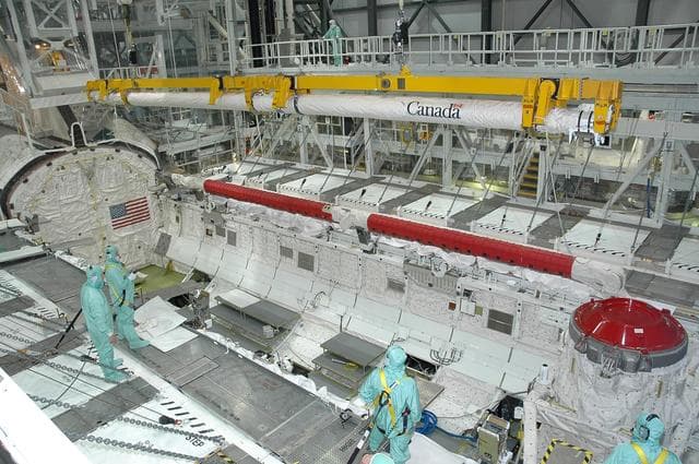 NASA image: KSC-06pd0566