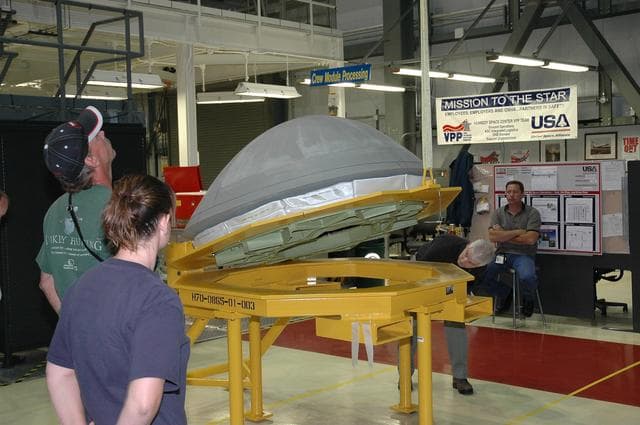 NASA image: KSC-06pd0575