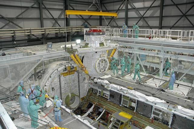 NASA image: KSC-06pd0583