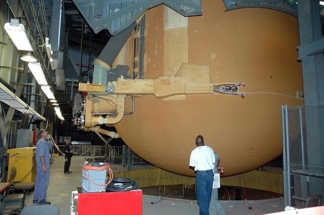 NASA image: KSC-06pd0598