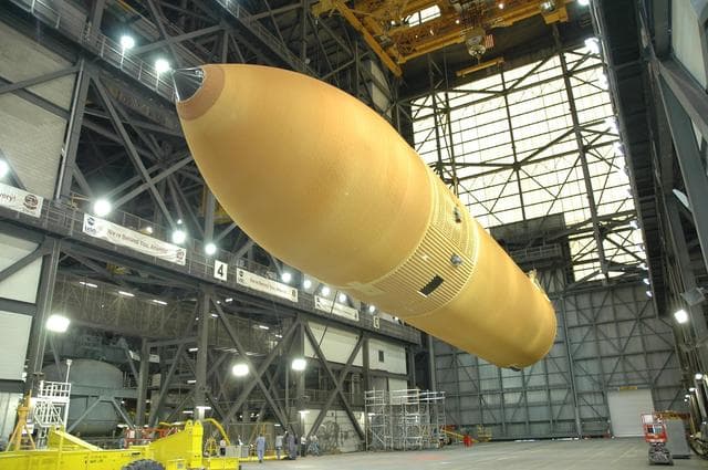 NASA image: KSC-06pd0605