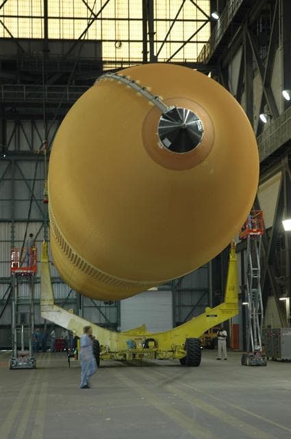 NASA image: KSC-06pd0607