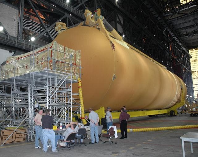 NASA image: KSC-06pd0608